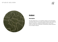 Dubái en una pradera cubierta de musgo